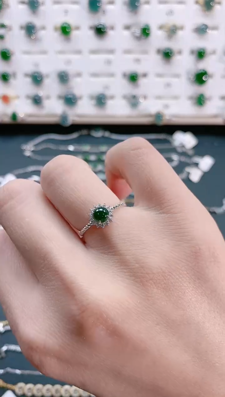 【闪购商品】翡翠戒指银S925镶嵌天然翡翠
