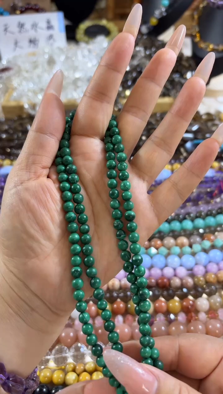 未镶嵌玛瑙/玉髓珠宝半成品天然孔雀石卡6 一条