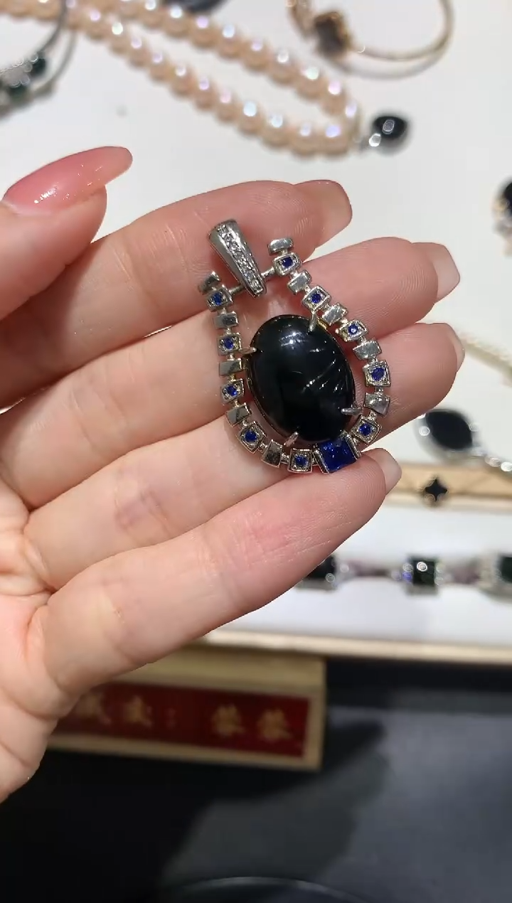 【闪购商品】翡翠吊坠(不含链)银S925镶嵌43多人多样性随机发货1件