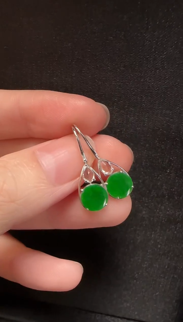 18K金镶嵌翡翠耳饰927无事牌一对