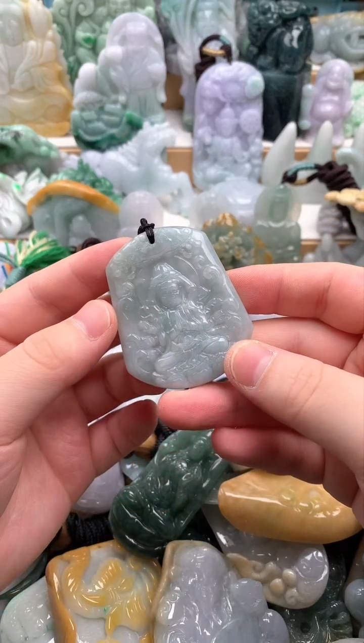 吊坠(不含链)未镶嵌翡翠1