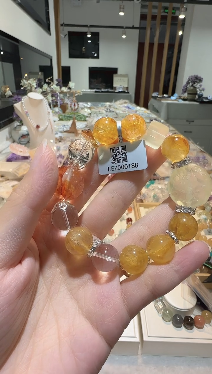 水晶手串未镶嵌1****o手串