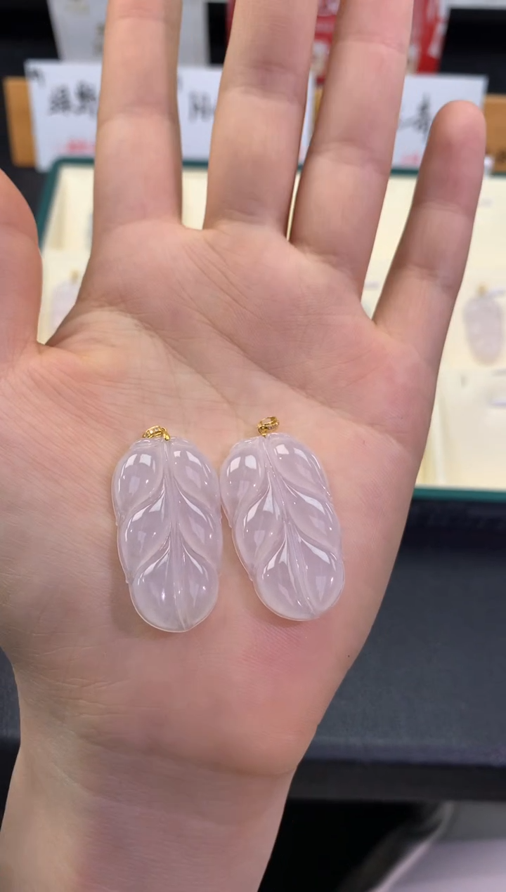 【闪购商品】翡翠颈饰18K金镶嵌FA309多样性发其一赠皮绳