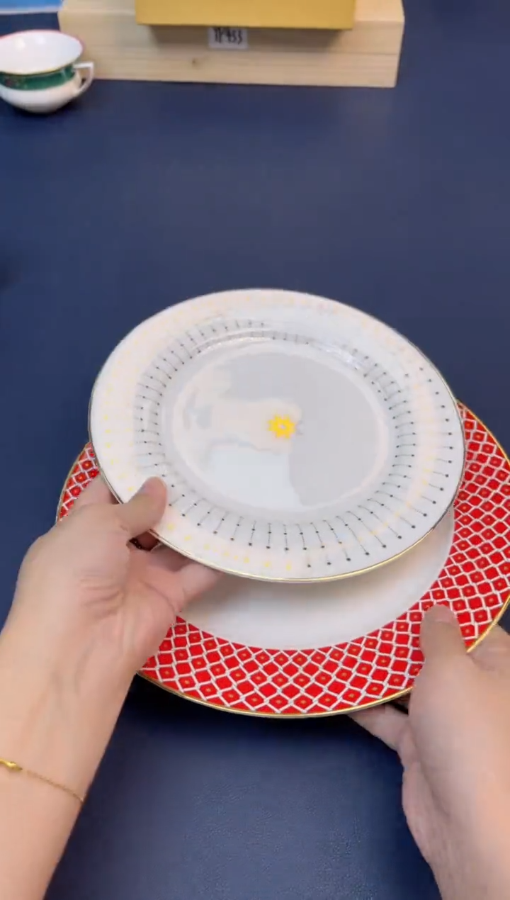 【闪购商品】瓷片年底换新,全部赔钱出@@H1520