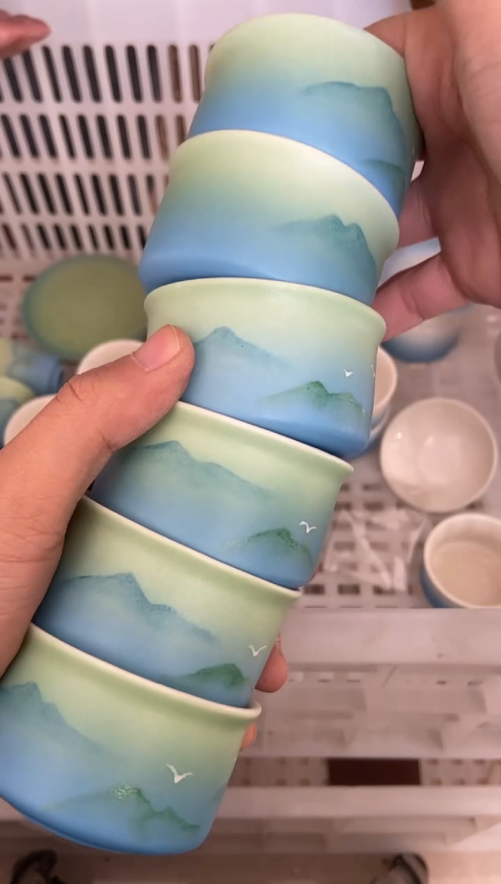 杯无运费险有瑕疵的摄影的产品有使用过的痕迹有点脏介意勿拍