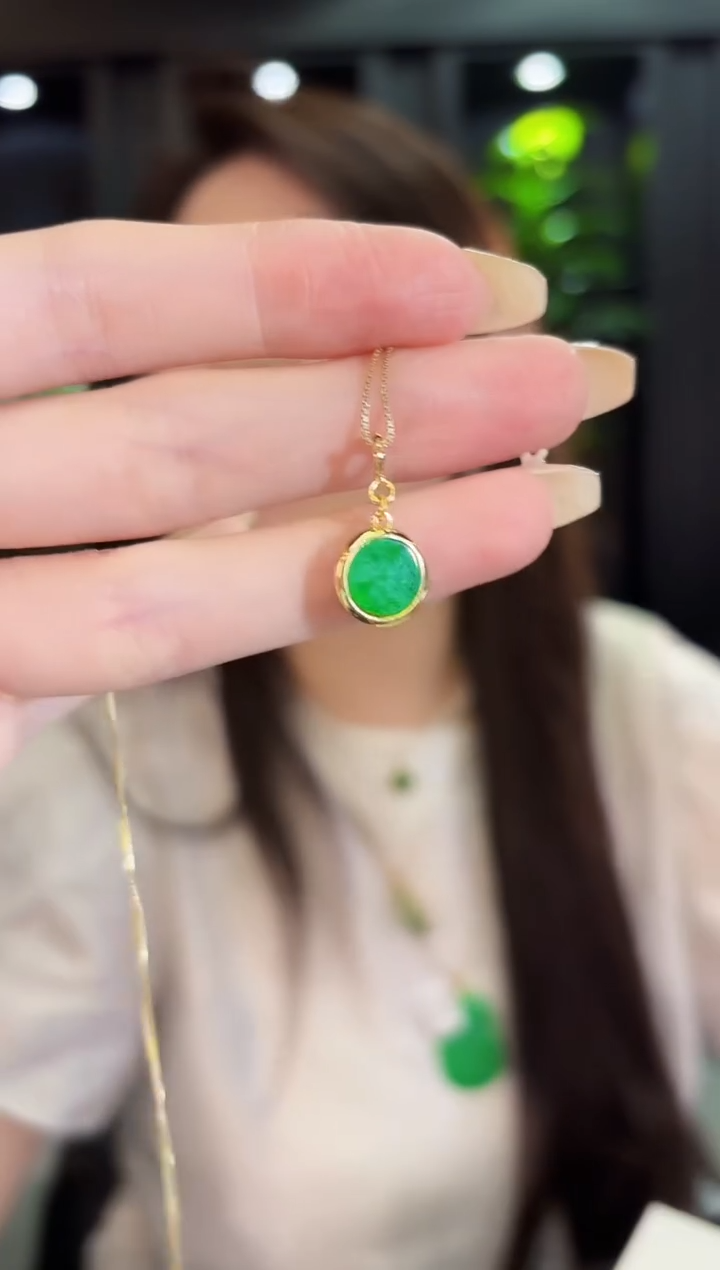 翡翠未镶嵌吊坠(不含链)u缅料A货/多样性发货/一件1
