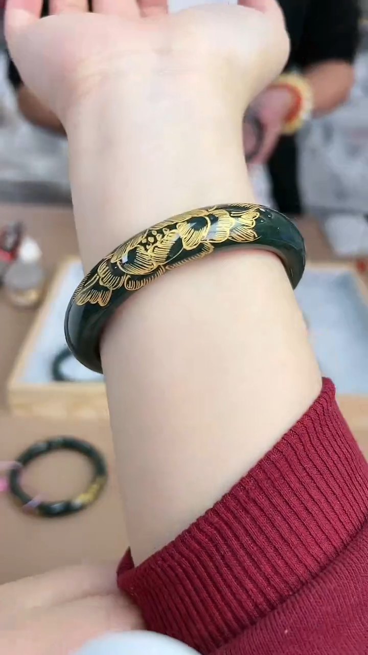 【闪购商品】和田玉描金未镶嵌手镯-1圈口60