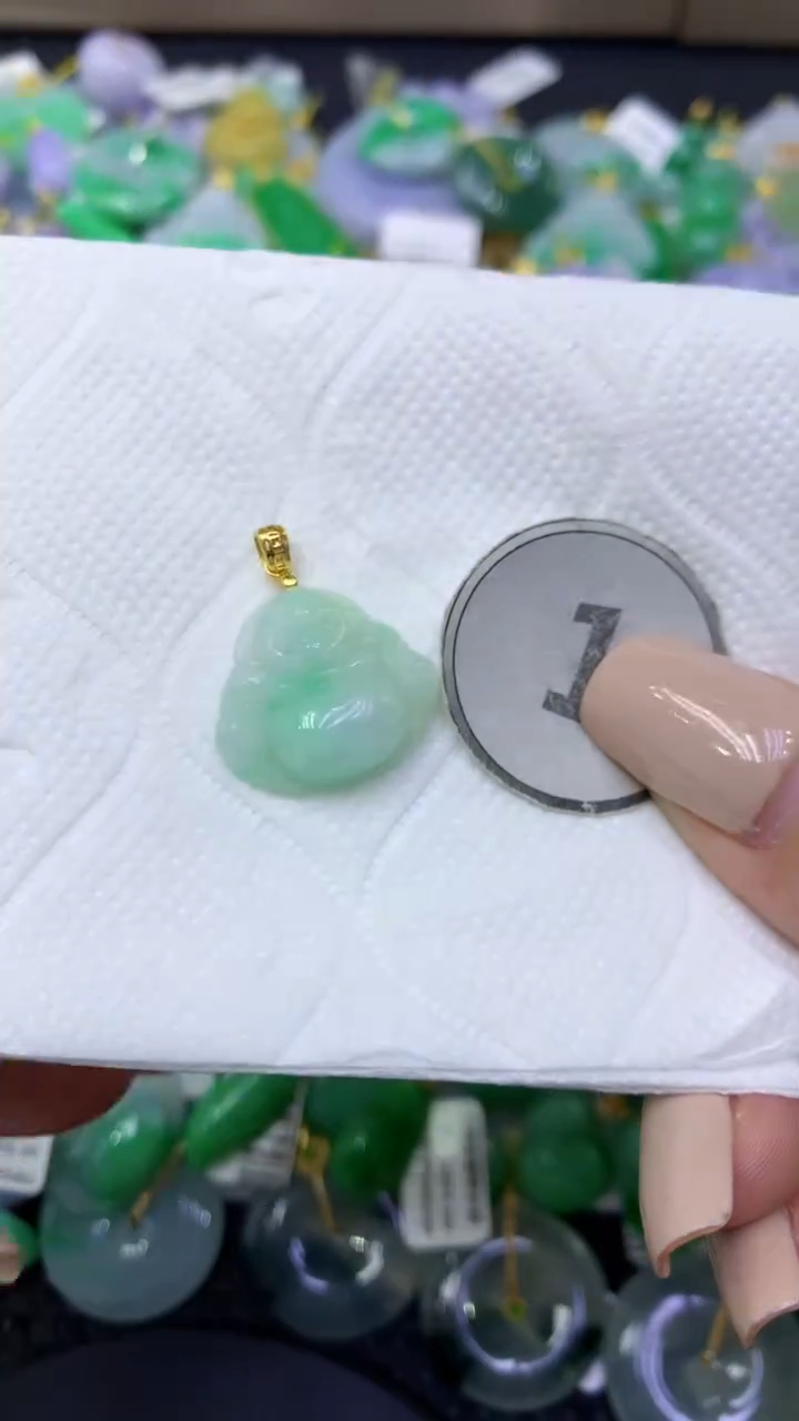 颈饰未镶嵌翡翠天然缅甸翡翠A货