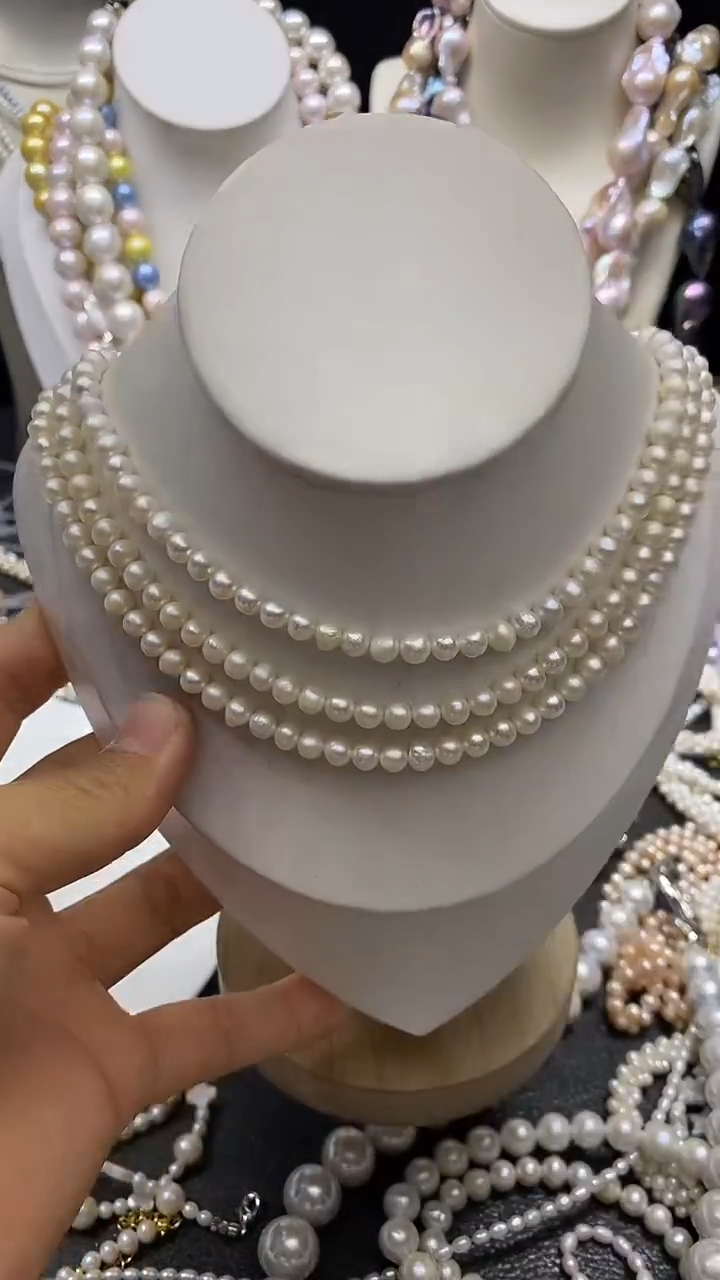 颈饰未镶嵌淡水珍珠多人