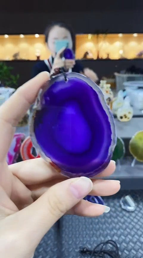 未镶嵌颈饰玛瑙/玉髓善**下玛瑙