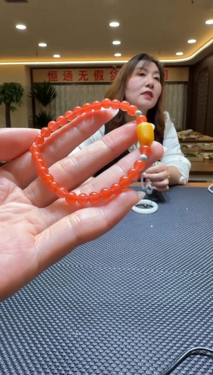 未镶嵌颈饰玛瑙/玉髓手串（多样性发一）