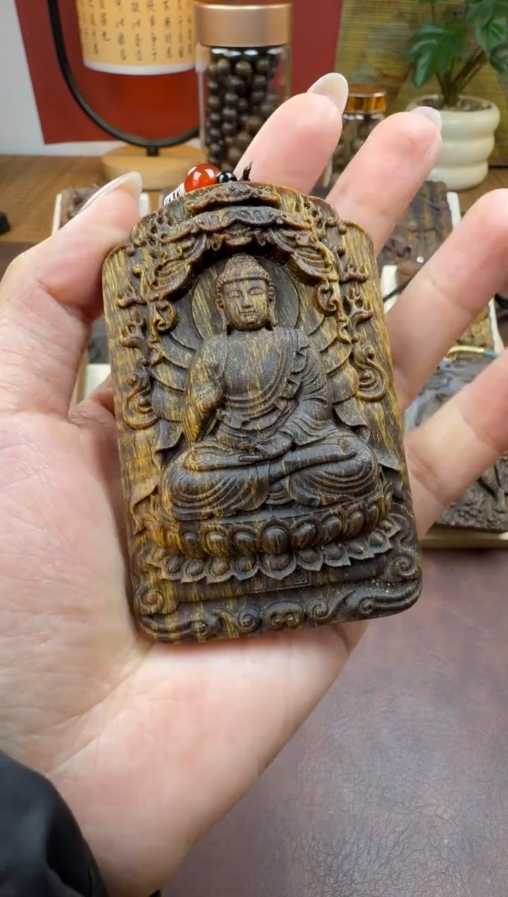 木木雕款芽庄 十二生肖守护  阿弥托佛 8cm 送养香瓶