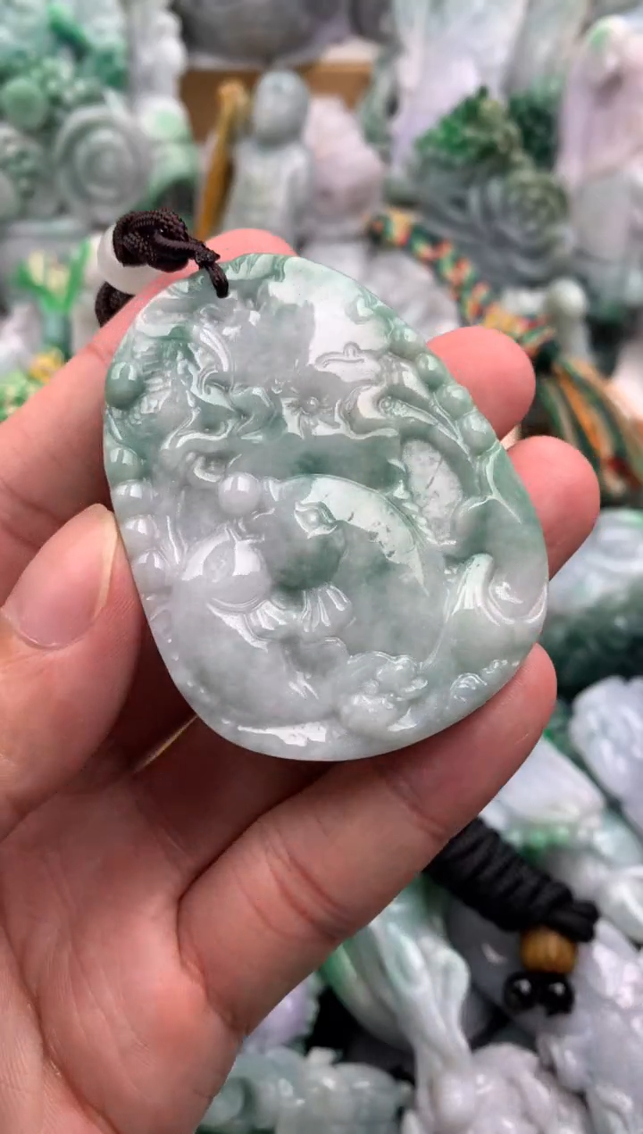 吊坠(不含链)未镶嵌翡翠1