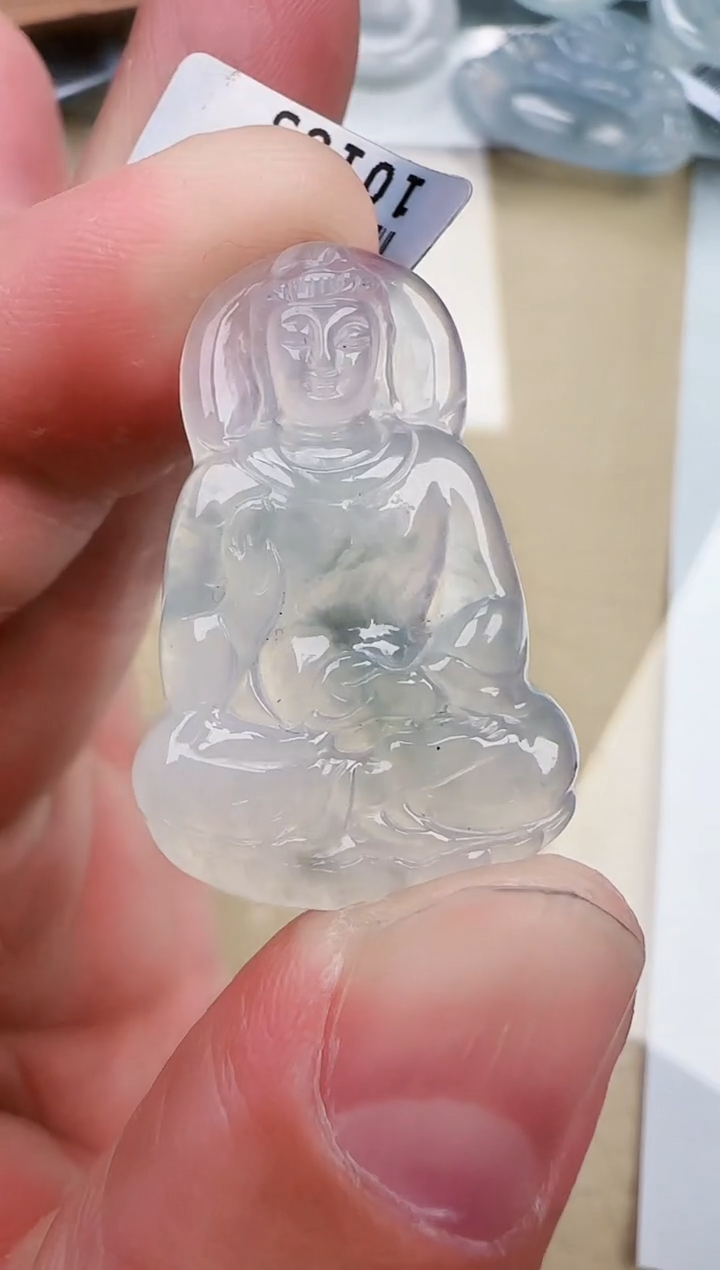 翡翠未镶嵌颈饰缅甸天然翡翠