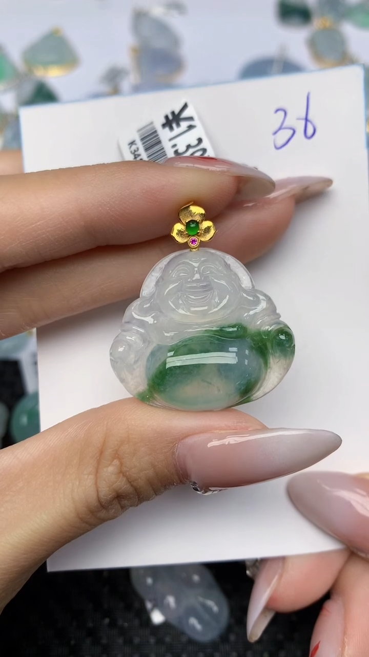 【闪购商品】翡翠颈饰18K金镶嵌天然翡翠A货