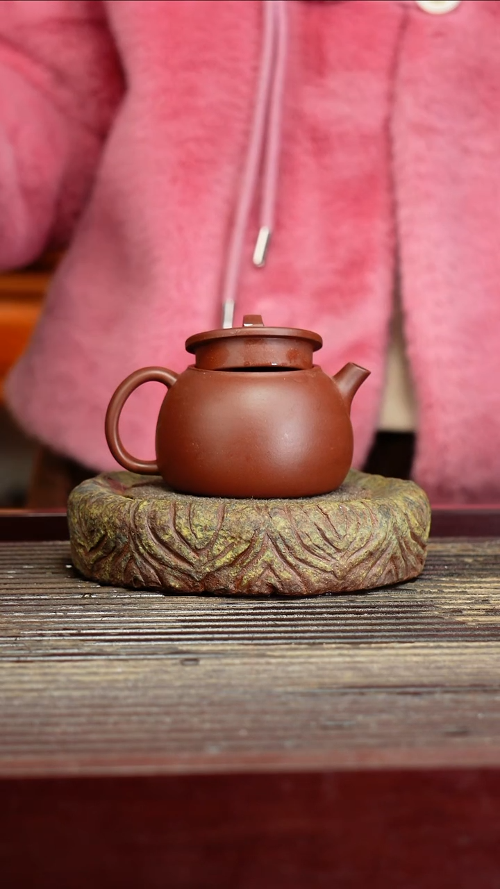 宜兴原矿紫砂壶茶壶宜兴原矿紫砂壶茶壶150C