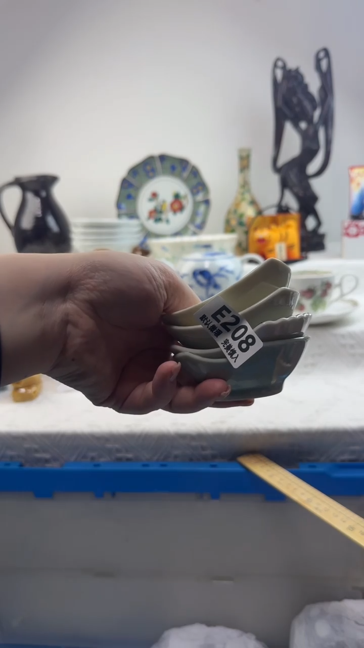 瓷片回****续208        