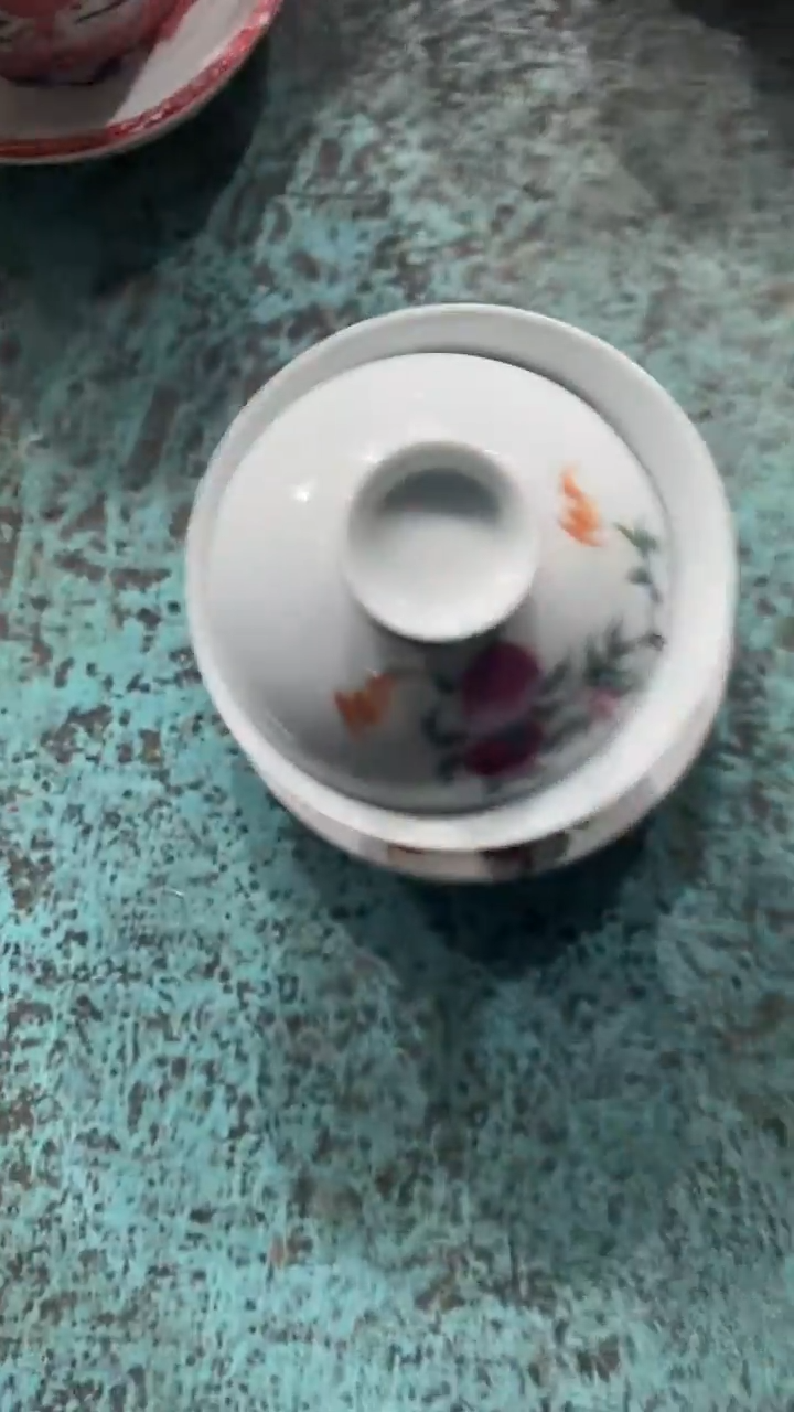 摆件陶红旗寿桃三才盖碗 