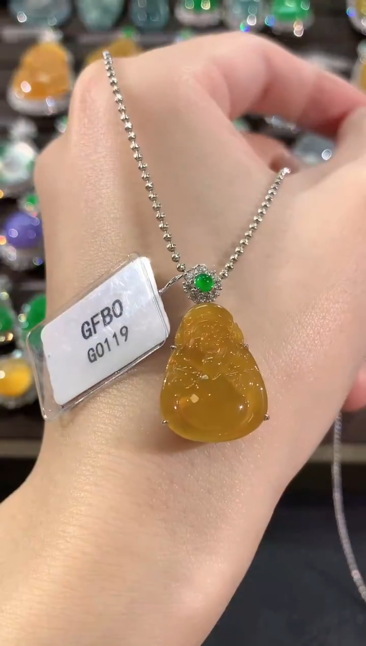 吊坠(不含链)18K金镶嵌翡翠冬日珠宝E30