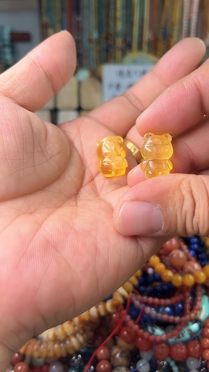 【闪购商品】琥珀裸石未镶嵌（多样性发货 一物一件）6959