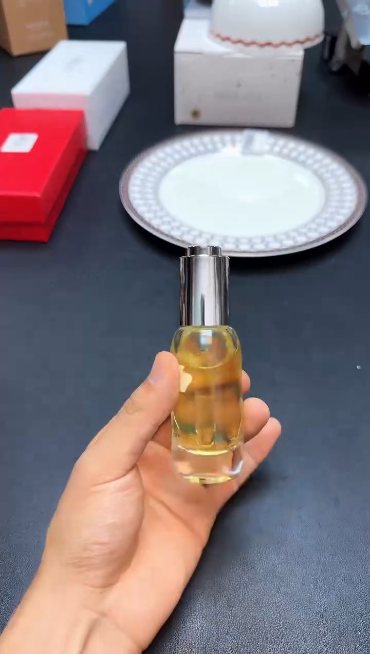 瓷片全新正品一件不留@@CQ730