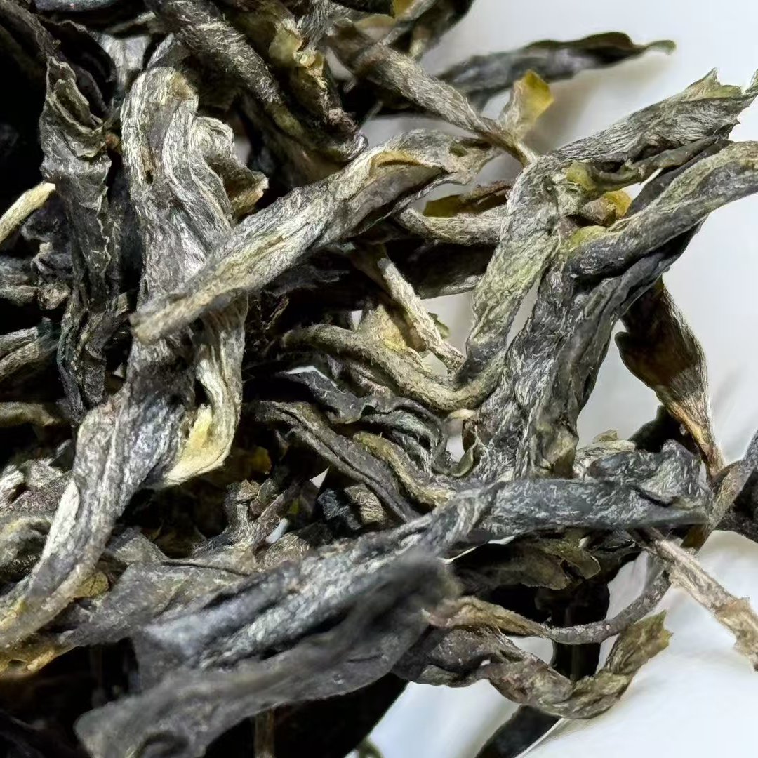 [一类古树 2021年 春] 小户赛红土地 散料（喝了就爱上的一款茶）