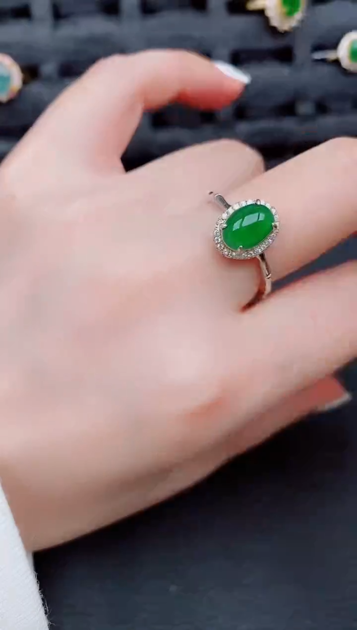 【闪购商品】翡翠戒指银S925镶嵌天然a货翡翠236
