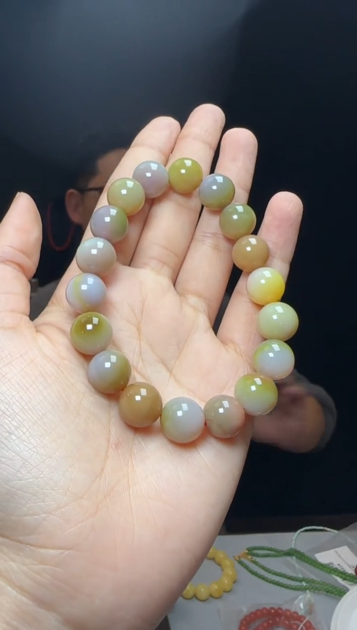 【闪购商品】玛瑙/玉髓手串未镶嵌约10mm盐源玛瑙单圈手串