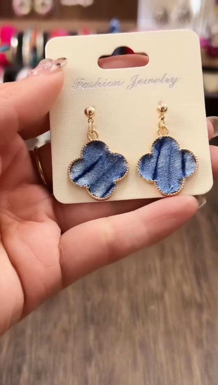 【闪购商品】织绣民族风老绣饰品379