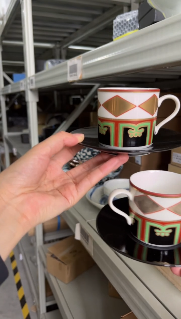 瓷片微瑕不退换-金银菱夫妻套杯