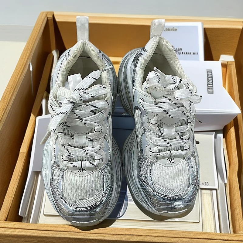 【大美家083】春夏轻便厚底休闲运动老爹鞋擦色做旧女（093-6）