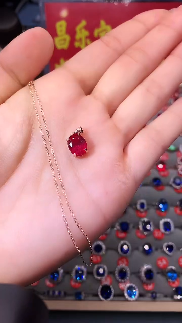 【闪购商品】红宝石吊坠(赠链)银S925镶嵌1111111