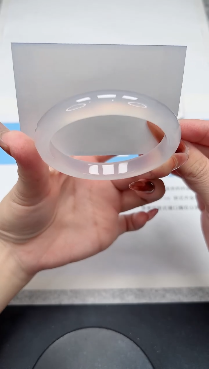 【闪购商品】玛瑙/玉髓手镯未镶嵌129/60.8荔枝