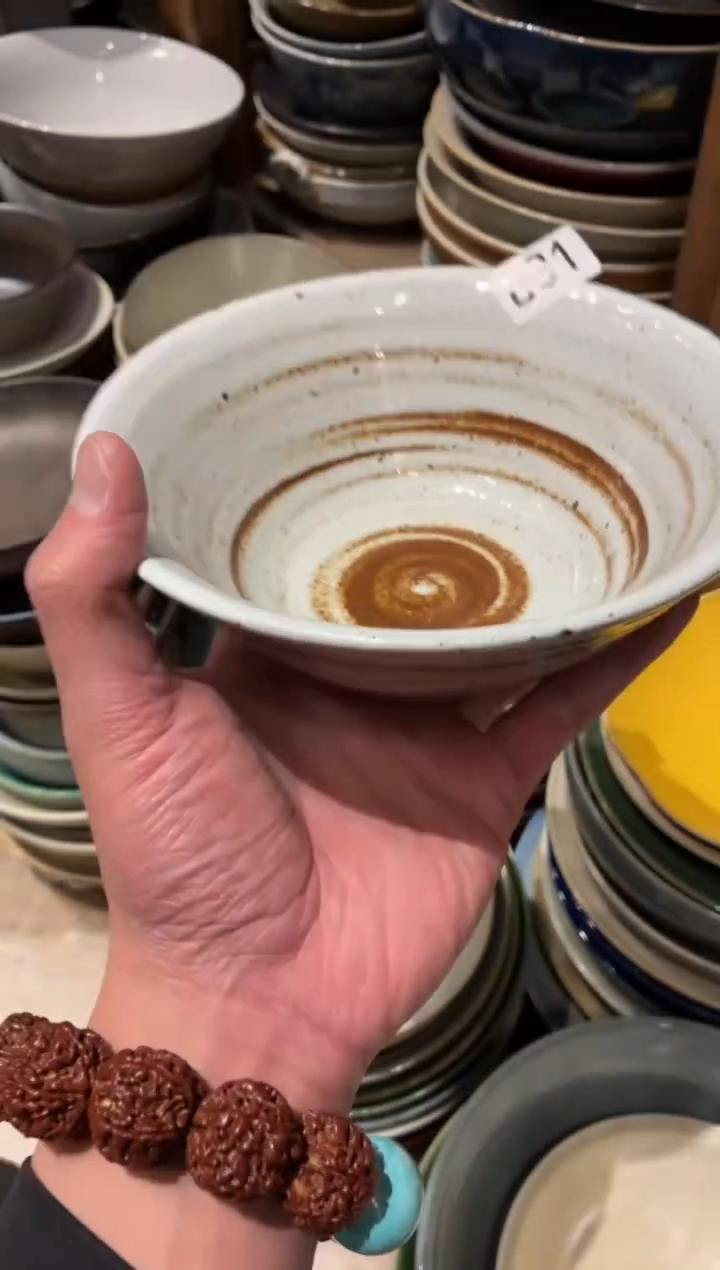 瓷片?831白麻点马蹄碗1个