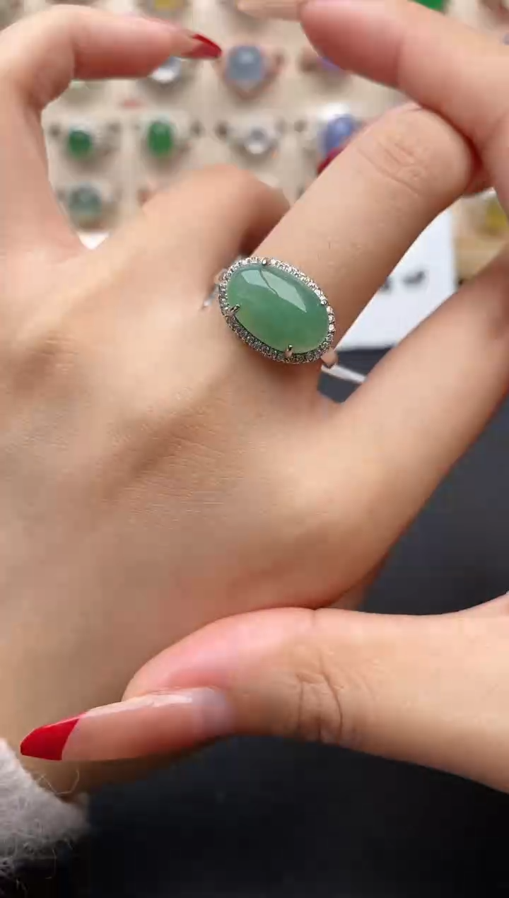 【闪购商品】翡翠戒指银S925镶嵌一物一证一礼盒