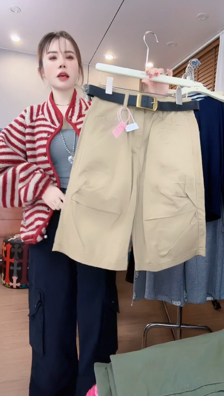 卡其色中裤中裤中裤