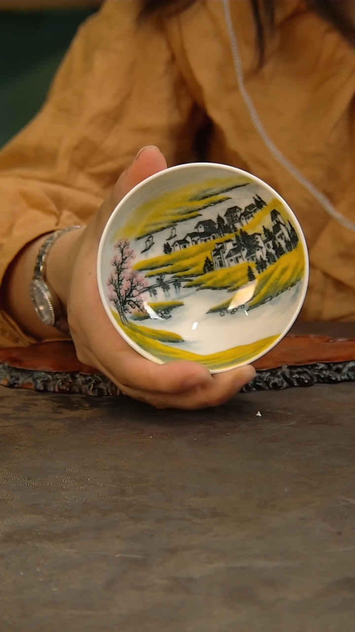 青花手绘田园主人杯