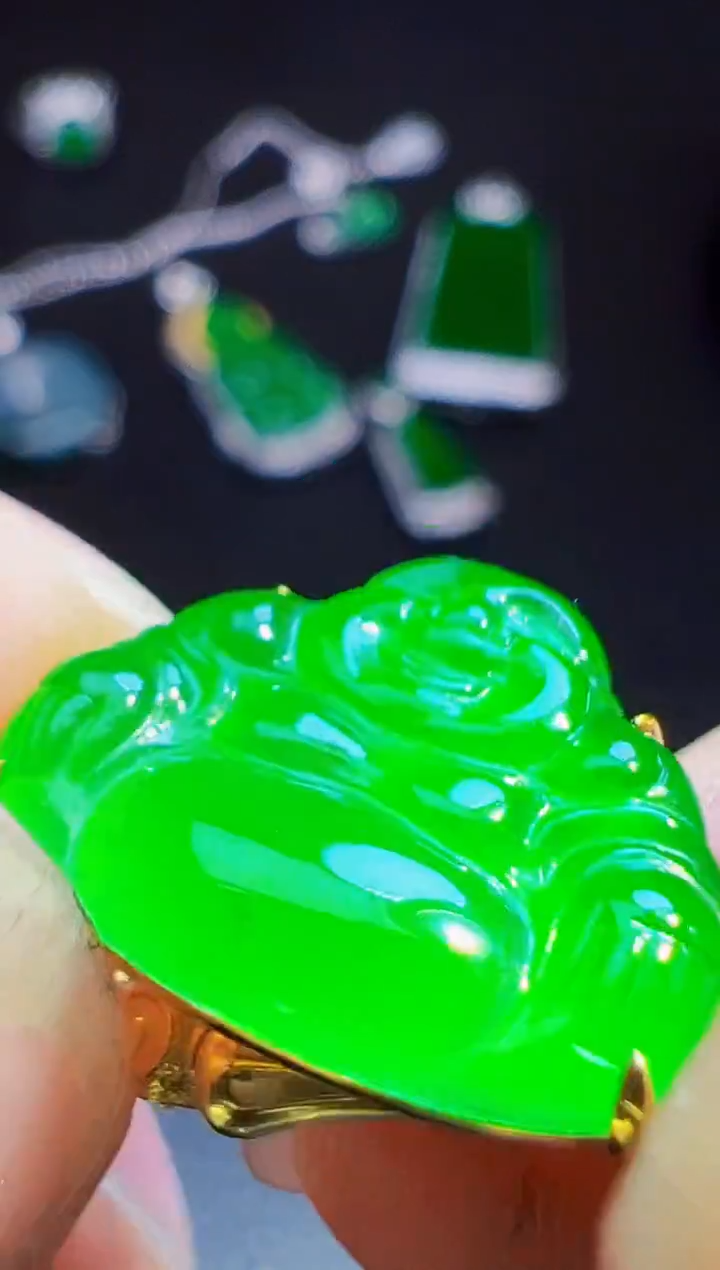 18K金镶嵌手链翡翠佳*翡翠