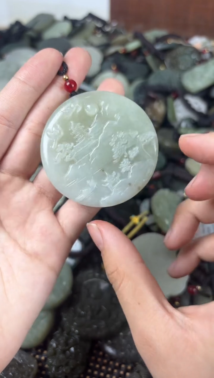 【闪购商品】和田玉颈饰未镶嵌1