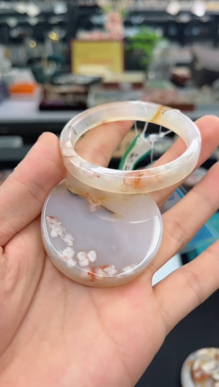 【闪购商品】石英质玉手镯未镶嵌53圈口（赠品镯心）3444483