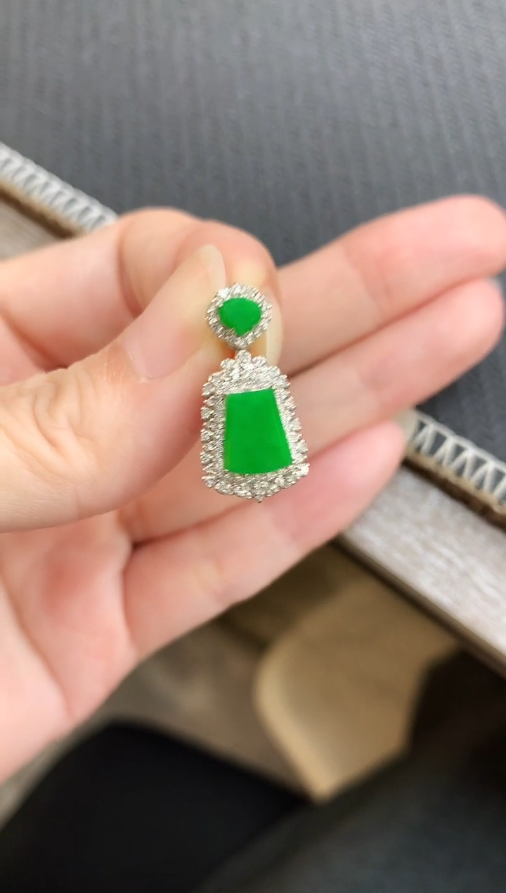 吊坠(不含链)18K金镶嵌翡翠75|4980