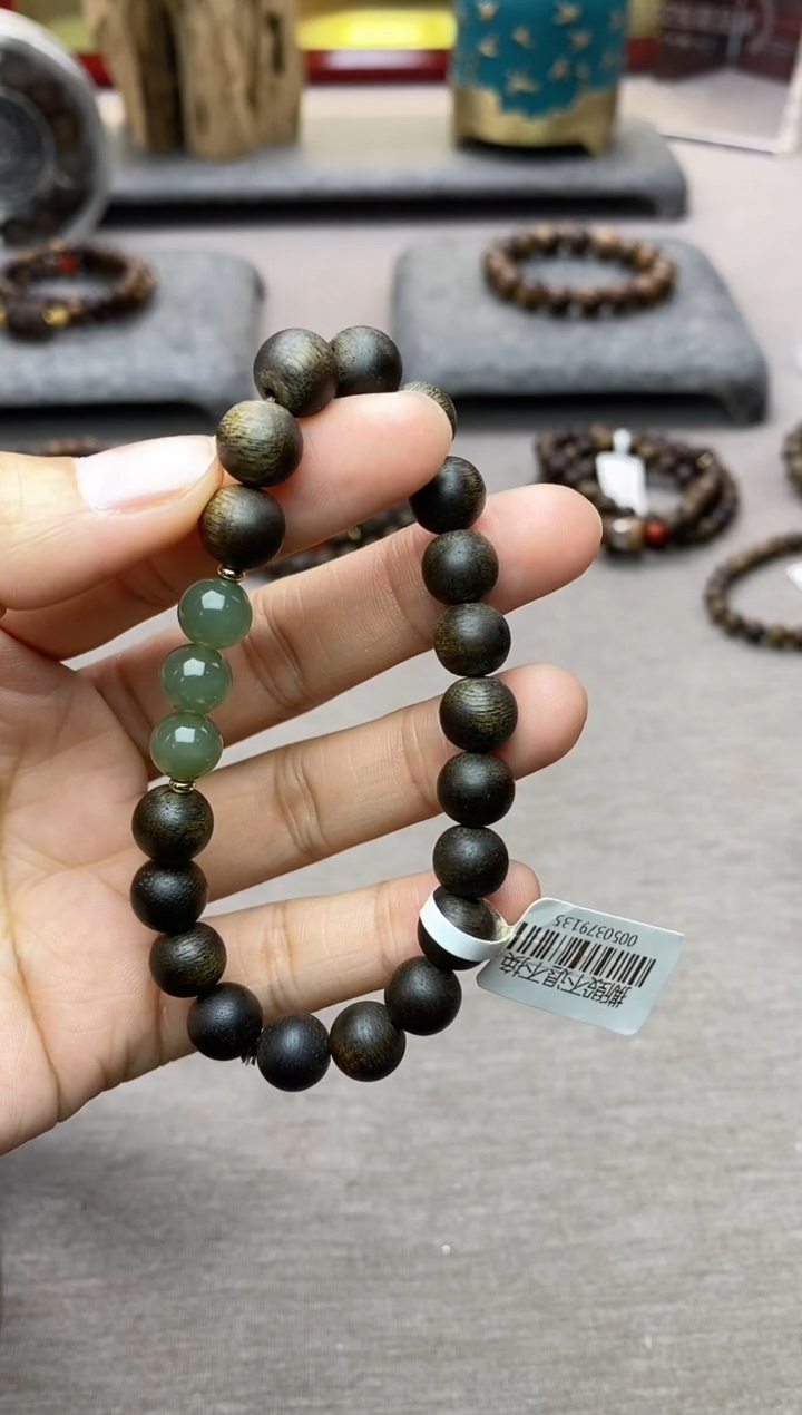 【闪购商品】沉香手串越南芽庄玉化白棋08沉水+配饰单圈