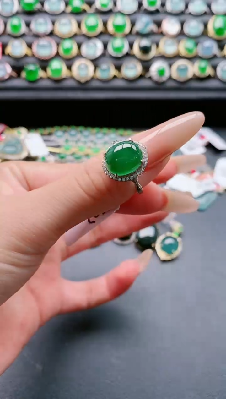 【闪购商品】翡翠戒指银S925镶嵌111111