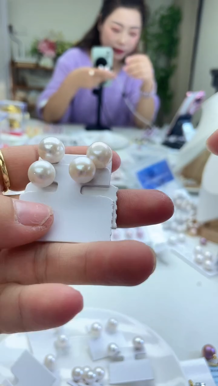 未镶嵌耳饰淡水珍珠白色系耳饰