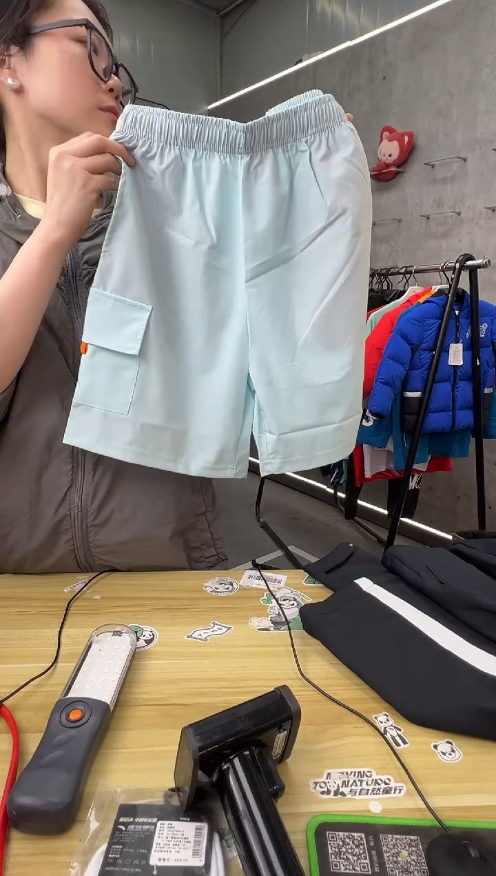 【闪购商品】安踏儿童衣服尺码：130