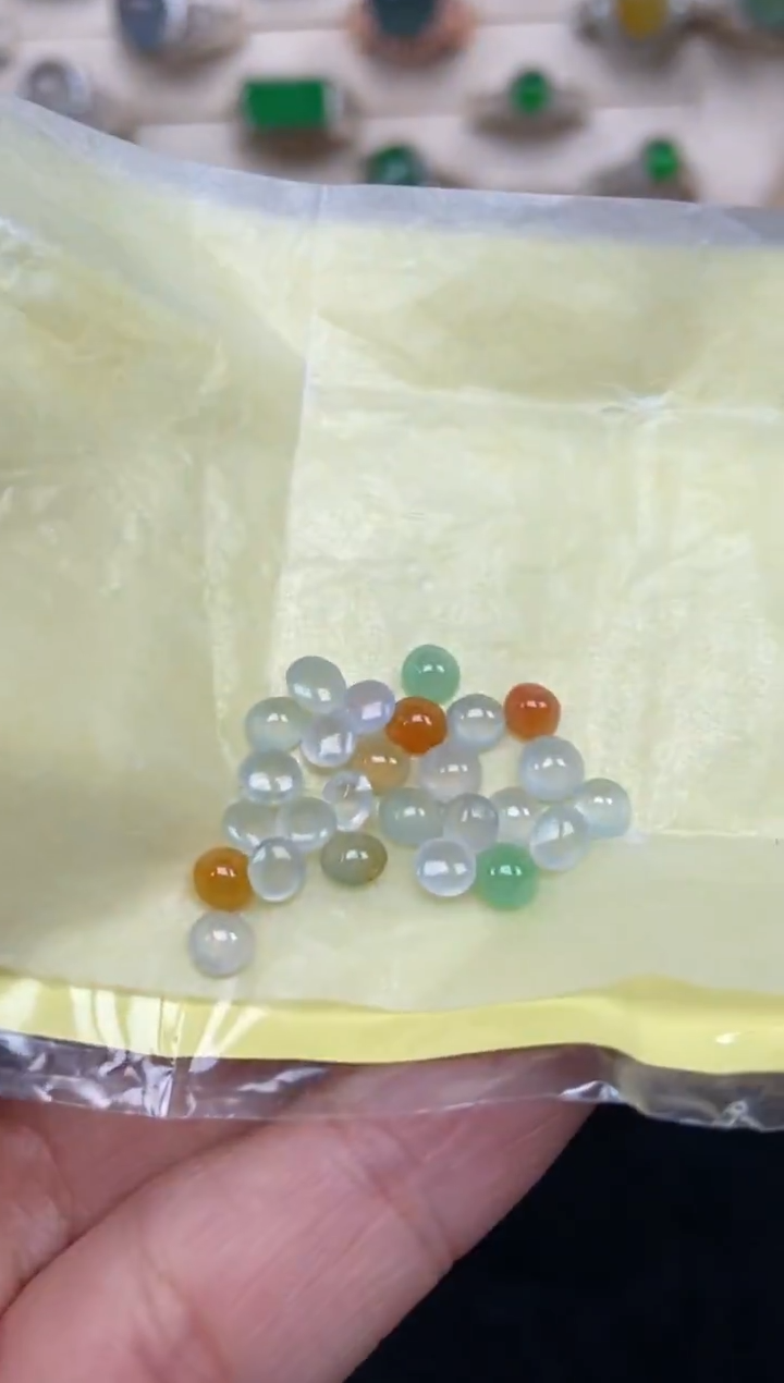 未镶嵌定制翡翠4天然缅甸A货翡翠蛋面