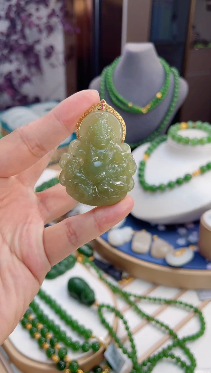 【闪购商品】和田玉吊坠18K金镶嵌黄财神