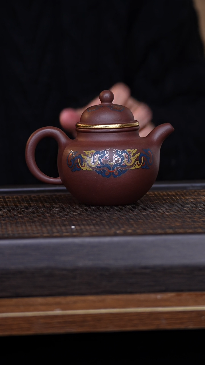 【闪购商品】紫砂茶壶45678931245798