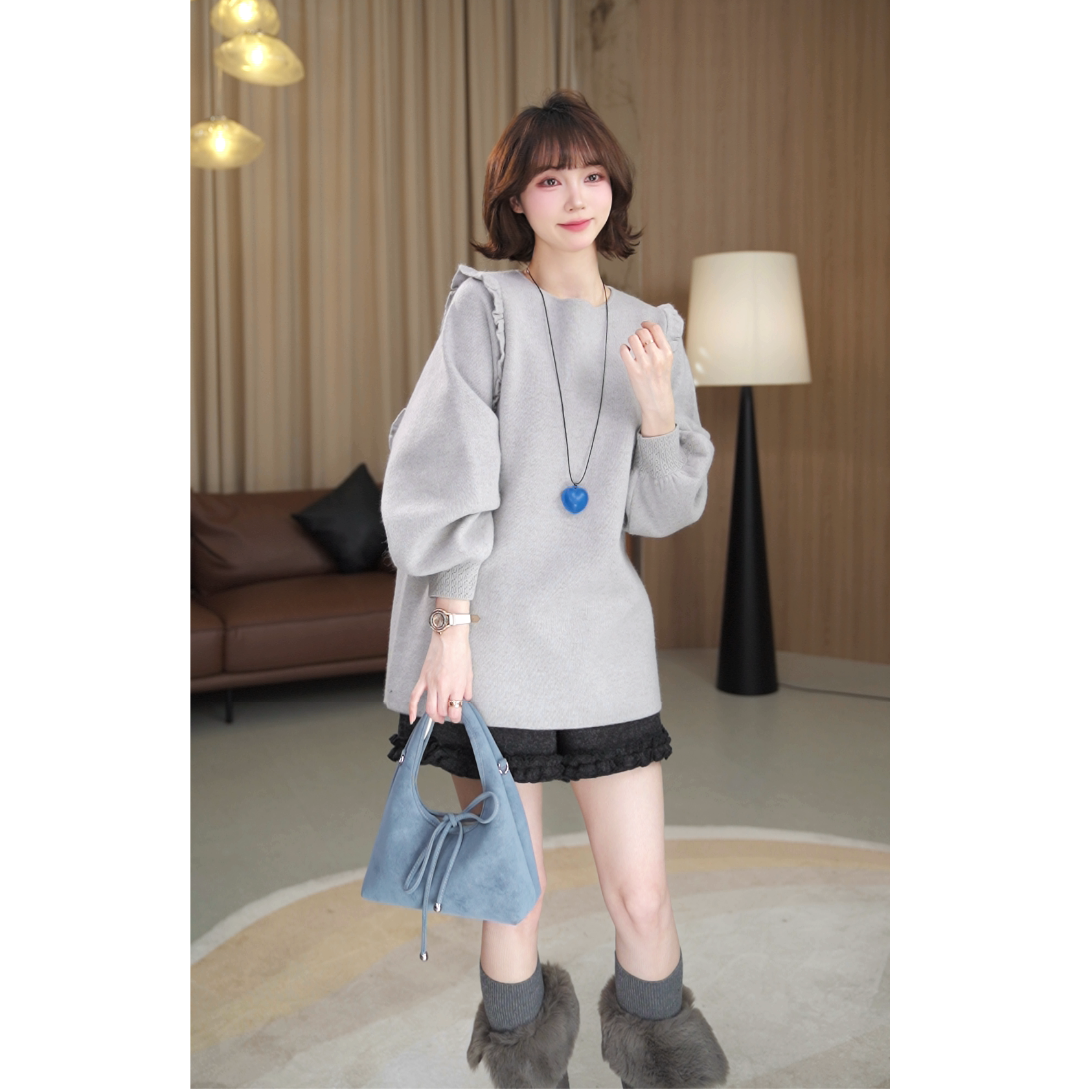 现货【薇薇绮】气质圆领兔羊毛上衣拼接木耳花边显瘦绒衫卫衣 E586