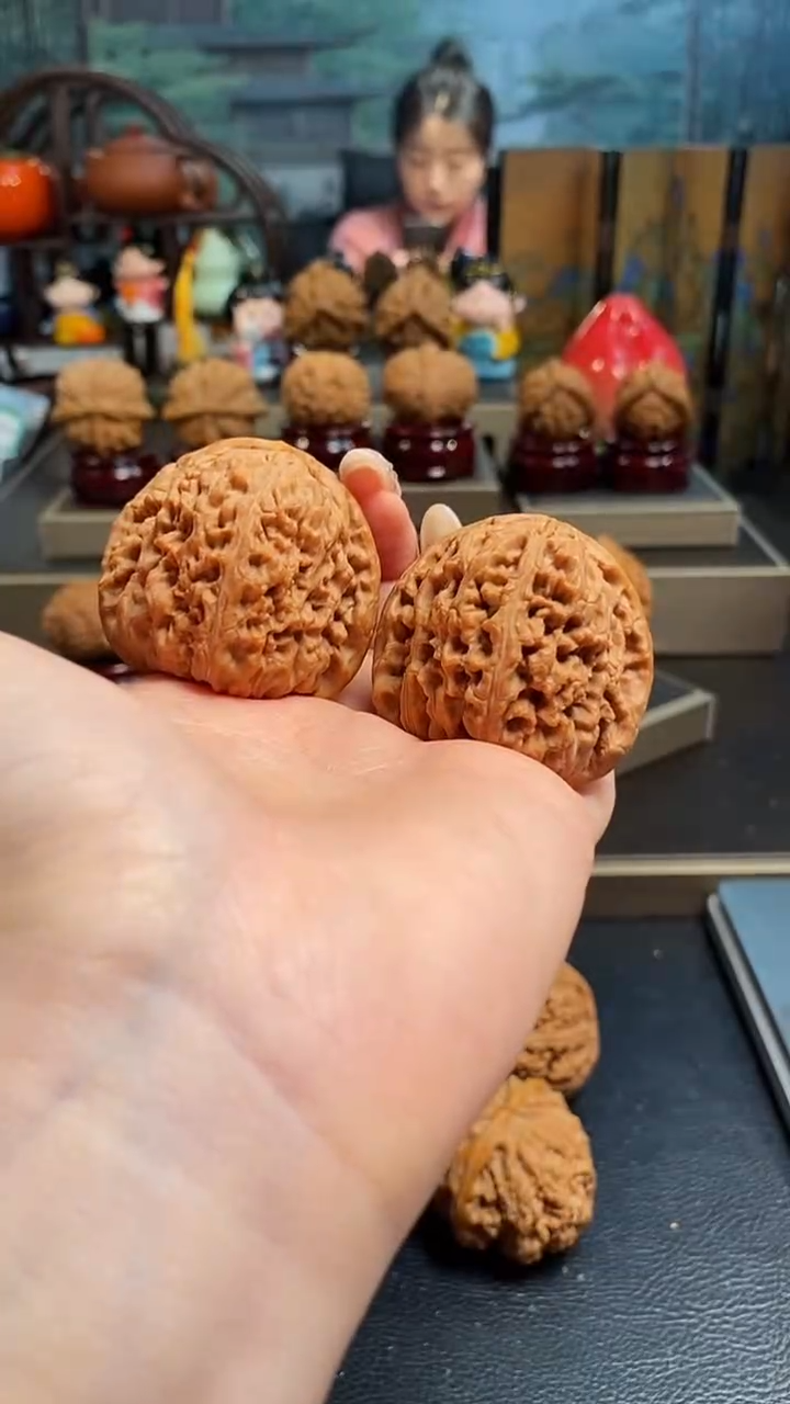 【闪购商品】文玩核桃吊坠K194南疆石44